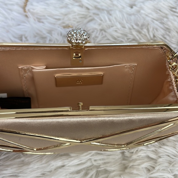 INC International Concepts ~ Alea Geometric Clutch ~ Ivory/Gold ~ NW/OT! - Picture 8 of 10